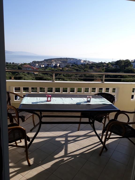 Stelios Apartments Istro Luaran gambar