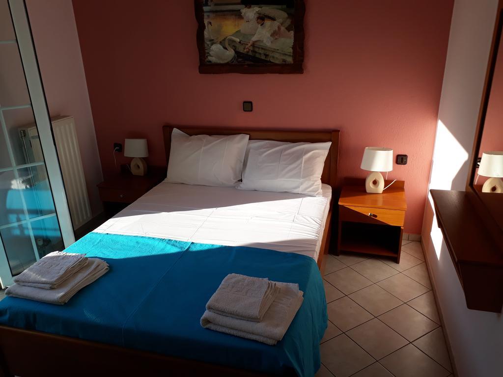 Stelios Apartments Istro Luaran gambar