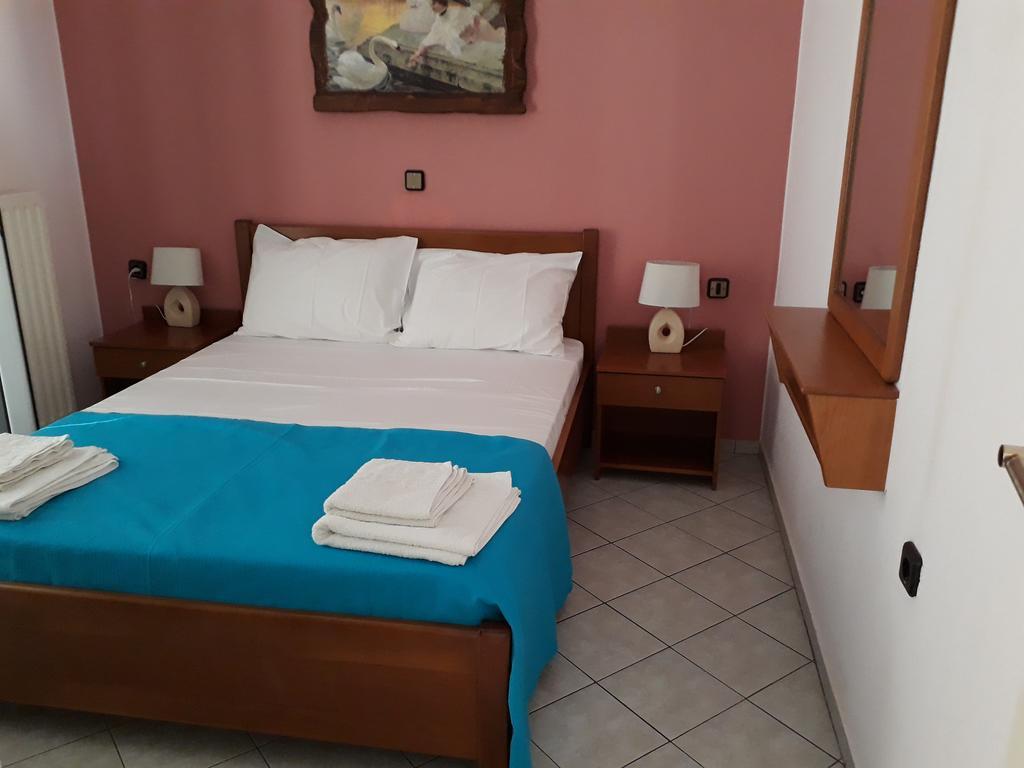 Stelios Apartments Istro Luaran gambar